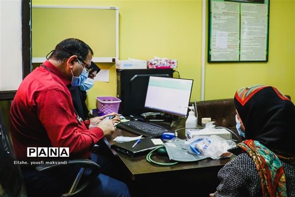 ویزیت رایگان بیماران در شهرستان امیدیه