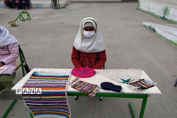 برنامه بوم دبستان نرجس خاتون رستاق از بخش‌های شهرستان داراب