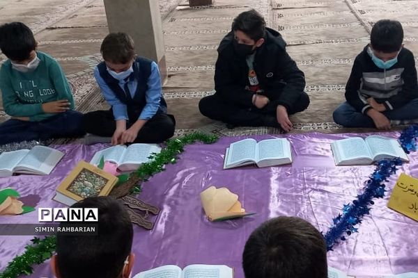 محفل انس با قرآن در شهرستان پردیس