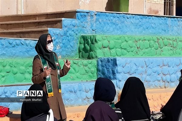 برگزاری دوره آموزشی مربیان پیشتاز سازمان دانش‌آموزی ناحیه یک شیراز