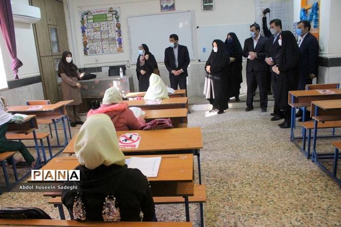 بازدید سرپرست مرکز امور بین‌الملل و مدارس خارج کشور وزارت آموزش و پرورش  از مدرسه باهنر بوشهر