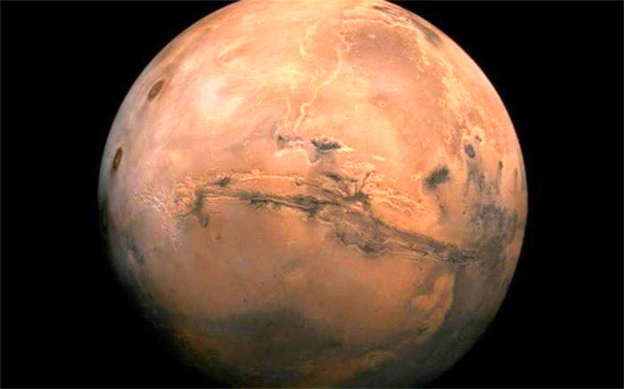 چرا مریخ کوچک‌تر از زمین است