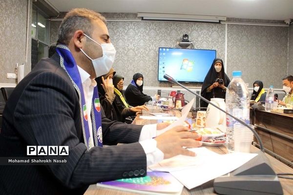 نشست شورای برنامه‌ریزی سازمان دانش آموزی ناحیه 4 اهواز