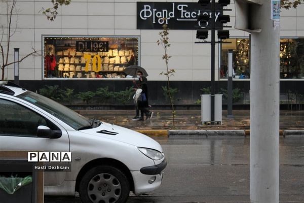 طراوت زمستانی شیراز پس از بارش نخستین باران فصلی