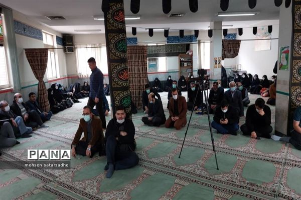 مراسم گرامیداشت 9دی با حضور بسیجیان فرهنگی ناحیه دو شهرری