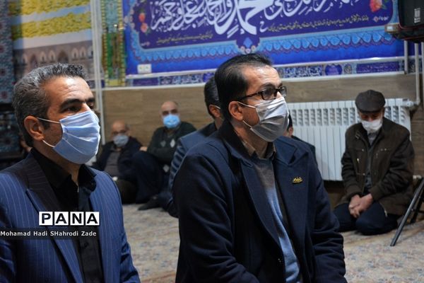 برگزاری مجلس یادبود شهید دلها حاج قاسم سلیمانی در آموزش و پرورش ناحیه یک مشهد