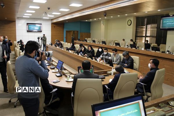 نشست خبری  قاسم احمدی لاشکی معاون حقوقی و امور مجلس وزارت آموزش و پرورش