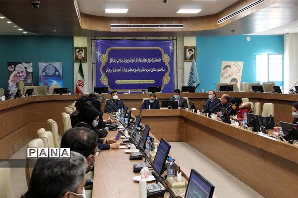 نشست خبری  قاسم احمدی لاشکی معاون حقوقی و امور مجلس وزارت آموزش و پرورش