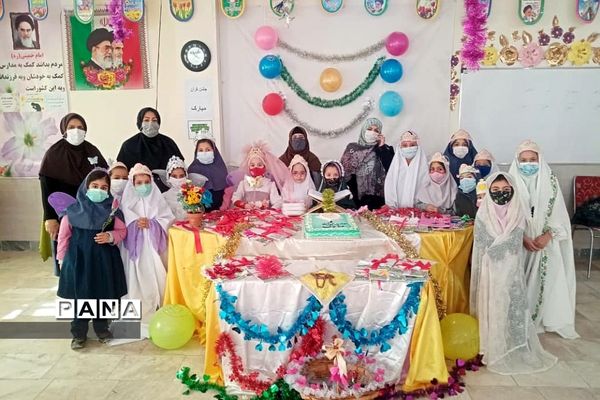 برگزاری جشن قرآن در مدارس ابتدایی آموزش و پرورش رودهن