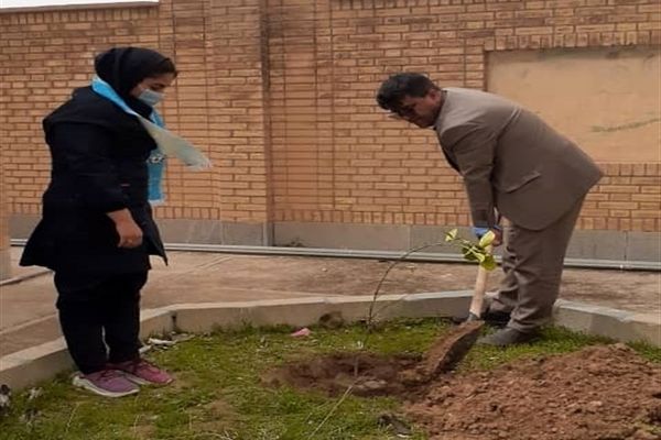 آیین گرامیداشت روز درختکاری و هفته منابع طبیعی در خوزستان