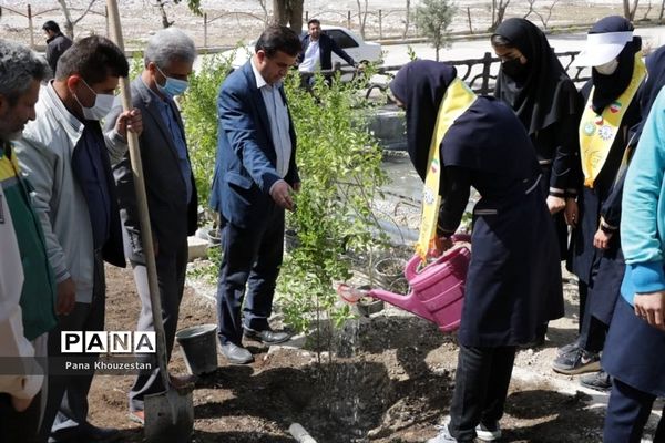 آیین گرامیداشت روز درختکاری و هفته منابع طبیعی در خوزستان