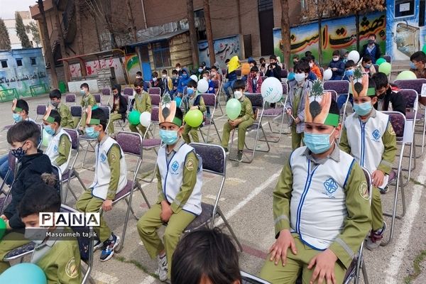 مراسم روز درختکاری در شهرستان قرچک مدرسه علم‌ و‌ ادب با شعار هر دانش‌آموز یک نهال