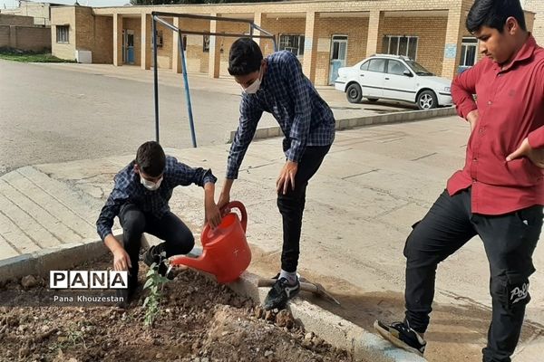 آیین روز درختکاری در مدارس عشایری استان خوزستان