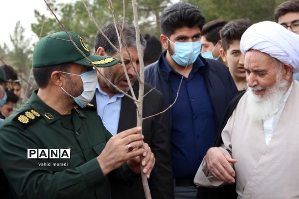 مراسم هفته درختکاری در کرمانشاه