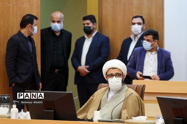 جلسه قرارگاه عملیاتی ستاد ملی مبارزه با کرونا