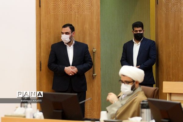 جلسه قرارگاه عملیاتی ستاد ملی مبارزه با کرونا