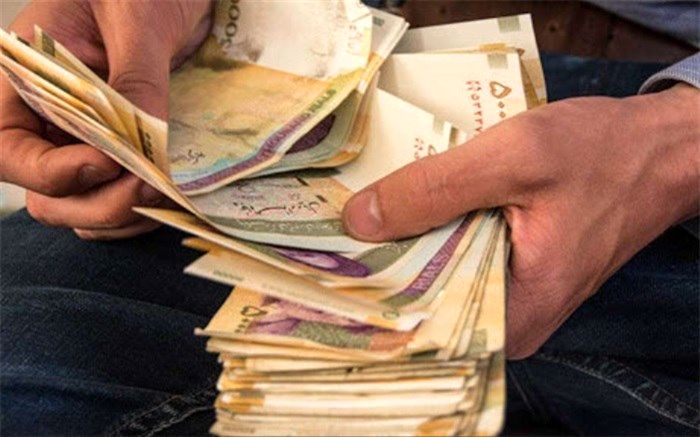 دولت سیزدهم در تعیین دستمزد کارگران دستوری وارد نشد