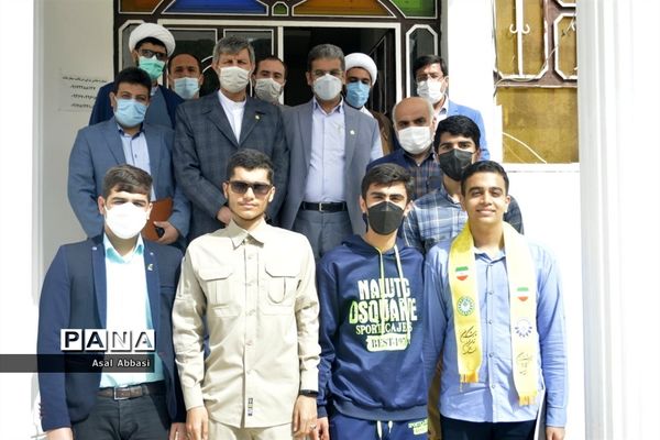 جلسه تشکل‌های دانش‌آموزی استان بوشهر با سرپرست معاونت پرورشی و فرهنگی وزارت آموزش و پرورش