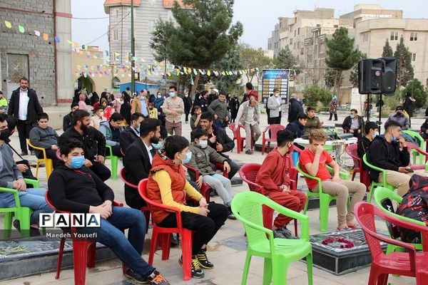 مراسم بزرگ شهدا با عنوان "با این ستاره‌ها" در اسلامشهر