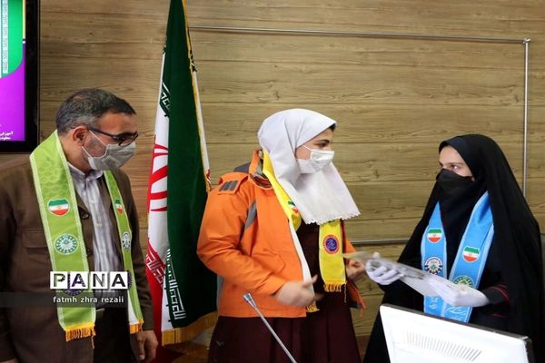 کارگاه آموزشی مجلس و شورای دانش‌آموزی ناحیه دو قزوین