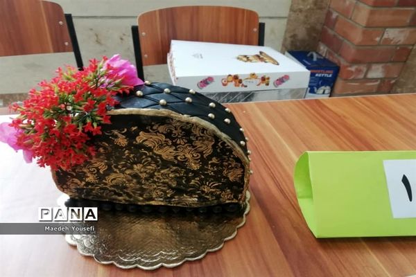 اختتامیه نخستین نمایشگاه کیک، شیرینی، شکلات و دسرهای خانگی در اسلامشهر