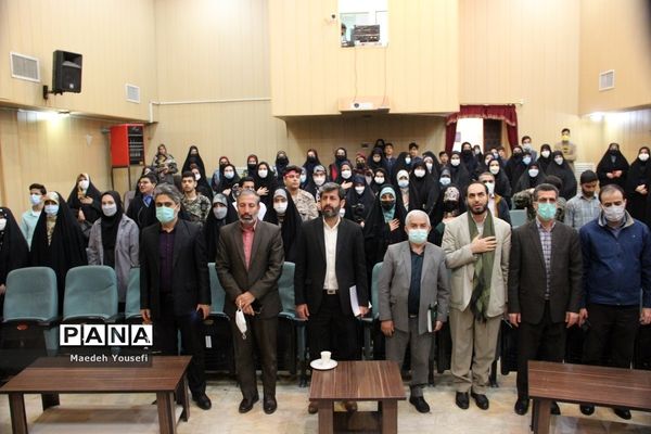 مراسم اختتامیه نمایشگاه‌های مدرسه انقلاب دراسلامشهر