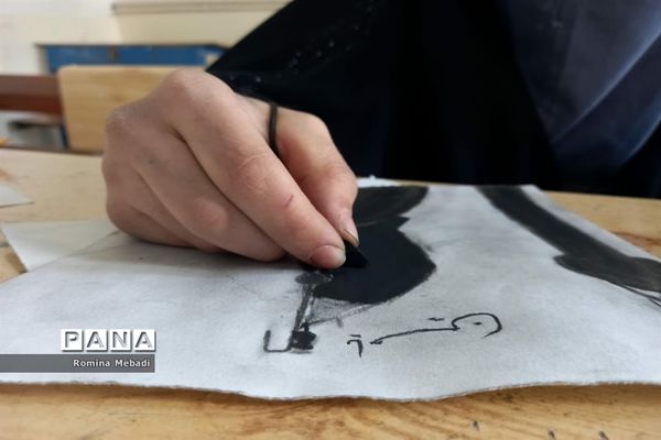 پویش «عزیزم حسین(ع)» درآموزشگاه الزهرا(س) اسلامشهر