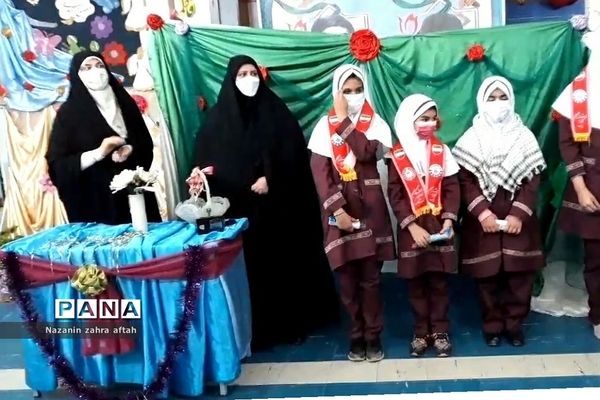 جشن میلاد امام‌زمان(ع) در مدرسه حضرت زهرا(س) رودهن