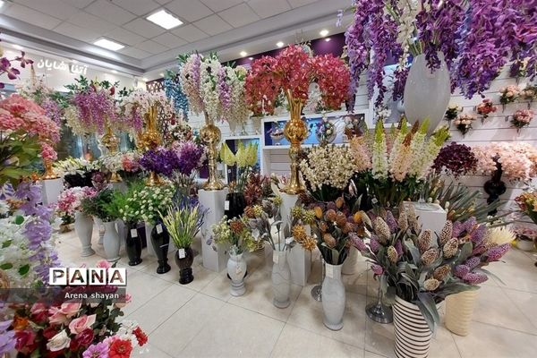 حال و هوای بازار گل و گیاه در بزرگراه بعثت