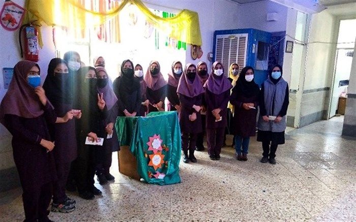 جشن نیمه شعبان و استقبال از عید نوروز در مدرسه آیت الله سعیدی