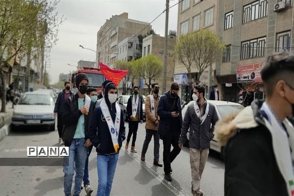 راهپیمایی مهدی یاوران در شهرستان قدس