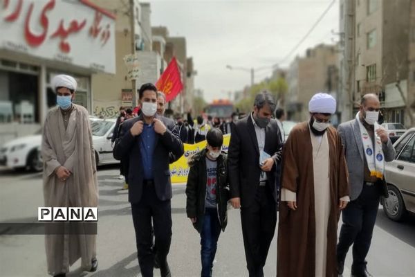 راهپیمایی مهدی یاوران در شهرستان قدس