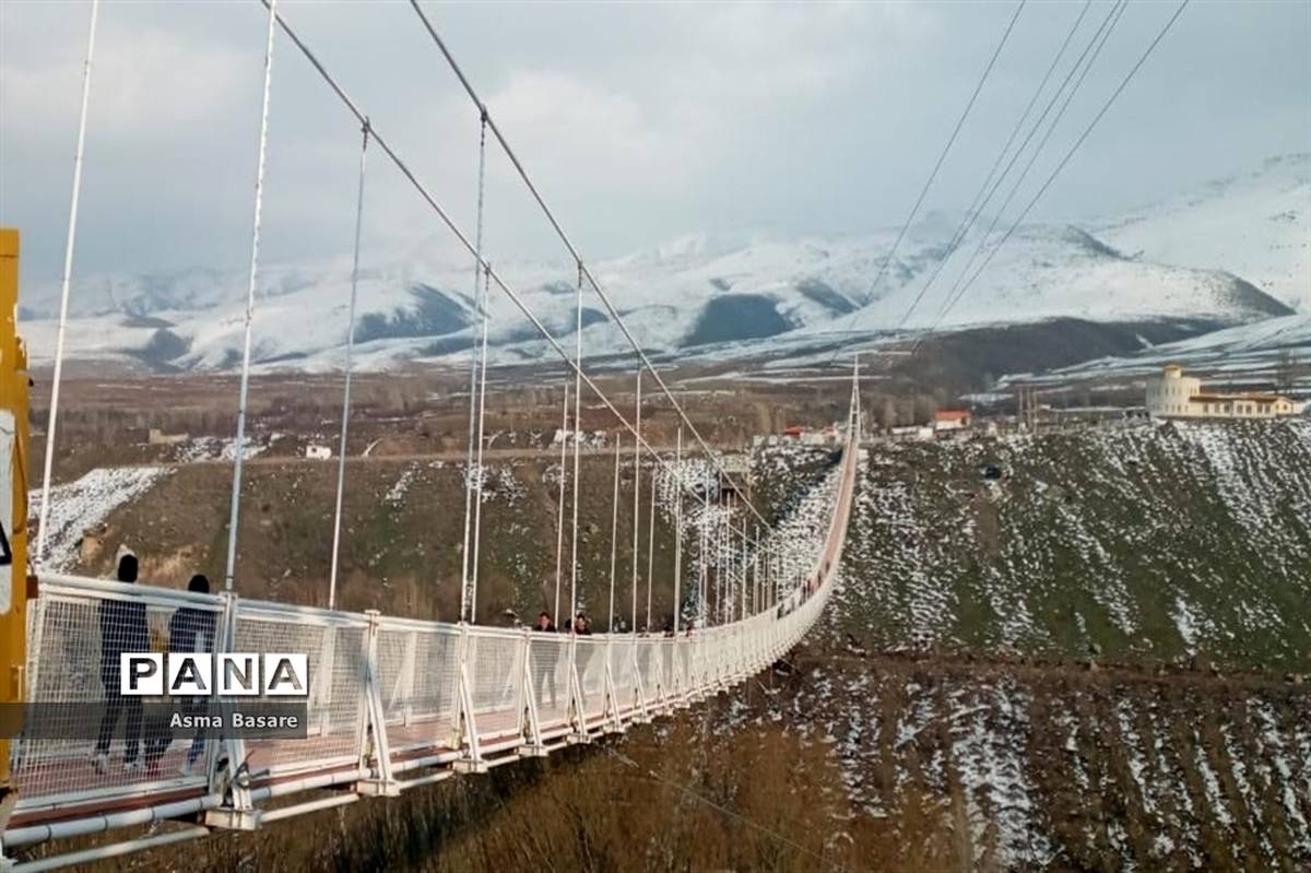 بزرگترین پل معلق خاورمیانه در مشگین‌شهر