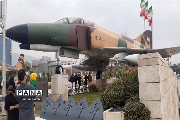 باغ موزه بزرگ انقلاب اسلامی و دفاع مقدس در ایام نوروز