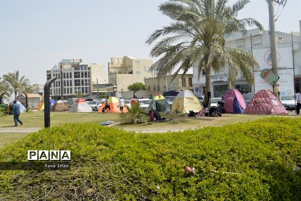 گردشگران نوروزی در سواحل زیبای بوشهر