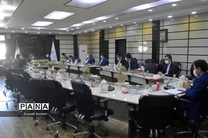 جلسه شورای معاونان ادارهکل آموزش و پرورش استان بوشهر
