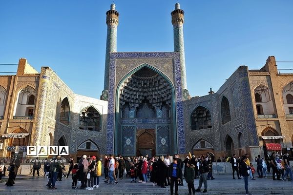 مسافران نوروزی - میدان نقش جهان اصفهان