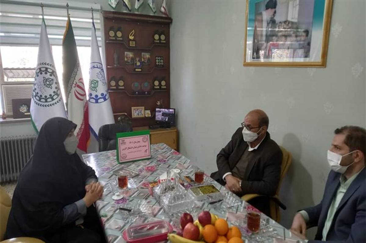 دیدارنوروزی مدیرکل آموزش و پرورش قزوین  با کارکنان سازمان دانش آموزی استان