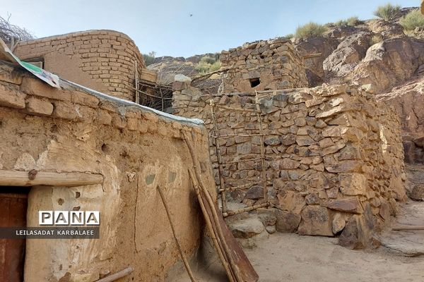 طبیعت زیبای روستاهای هومبر و دوک