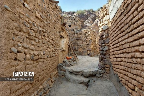 طبیعت زیبای روستاهای هومبر و دوک