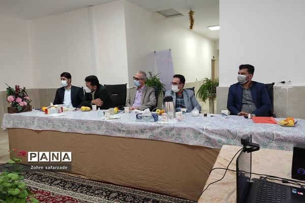 بازدید سرپرست اداره‌کل آموزش و پرورش شهرستان‌های تهران از رودهن