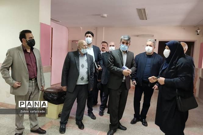 بازدید سرپرست ادارهکل آموزش و پرورش شهرستانهای تهران از رودهن