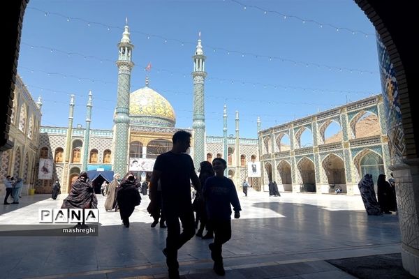 مشهد اردهال روستایی در غرب کاشان