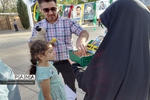 ایجاد ایستگاه‌های تذکر لسانی در اماکن توریستی شیراز