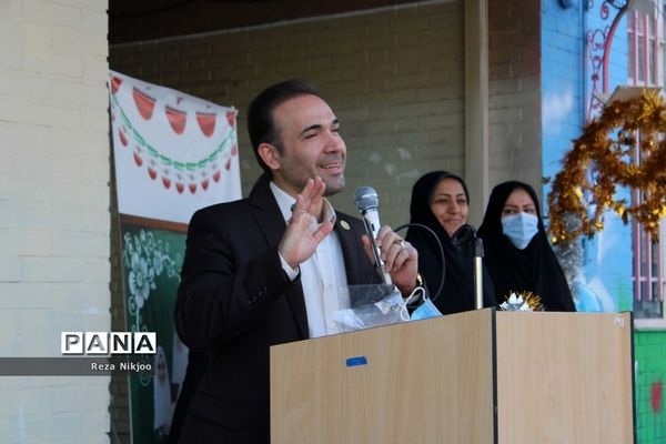 استقبال بی‌نظیر دانش‌آموزان بهارستانی از بازگشایی حضوری مدارس