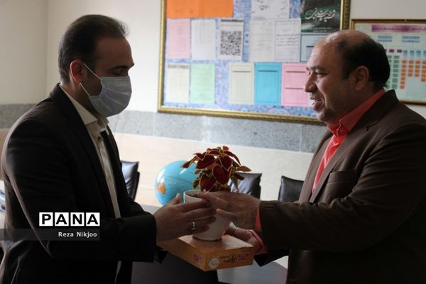 استقبال بی‌نظیر دانش‌آموزان بهارستانی از بازگشایی حضوری مدارس