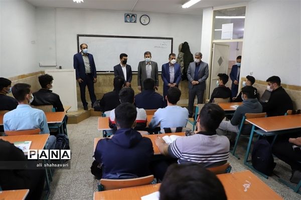 بازدید معاون تربیت‌بدنی و سلامت وزارت آموزش و پرورش از روند آموزش حضوری در استان کرمانشاه