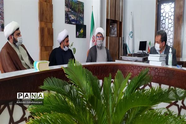 بازدید و دیدار امام جمعه کاشمر از شهرداری