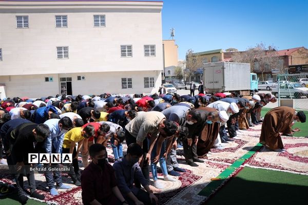 آئین زنگ نماز در مدارس آذربایجان غربی