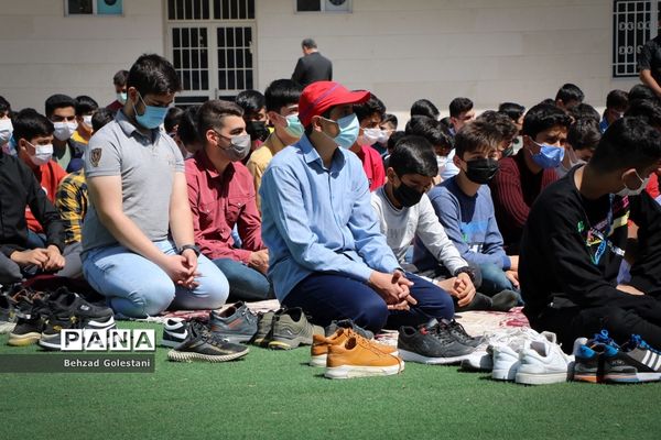 آئین زنگ نماز در مدارس آذربایجان غربی